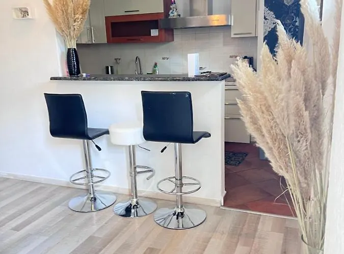 Отель Casa Victoria Кастеллетто-сопра-Тичино